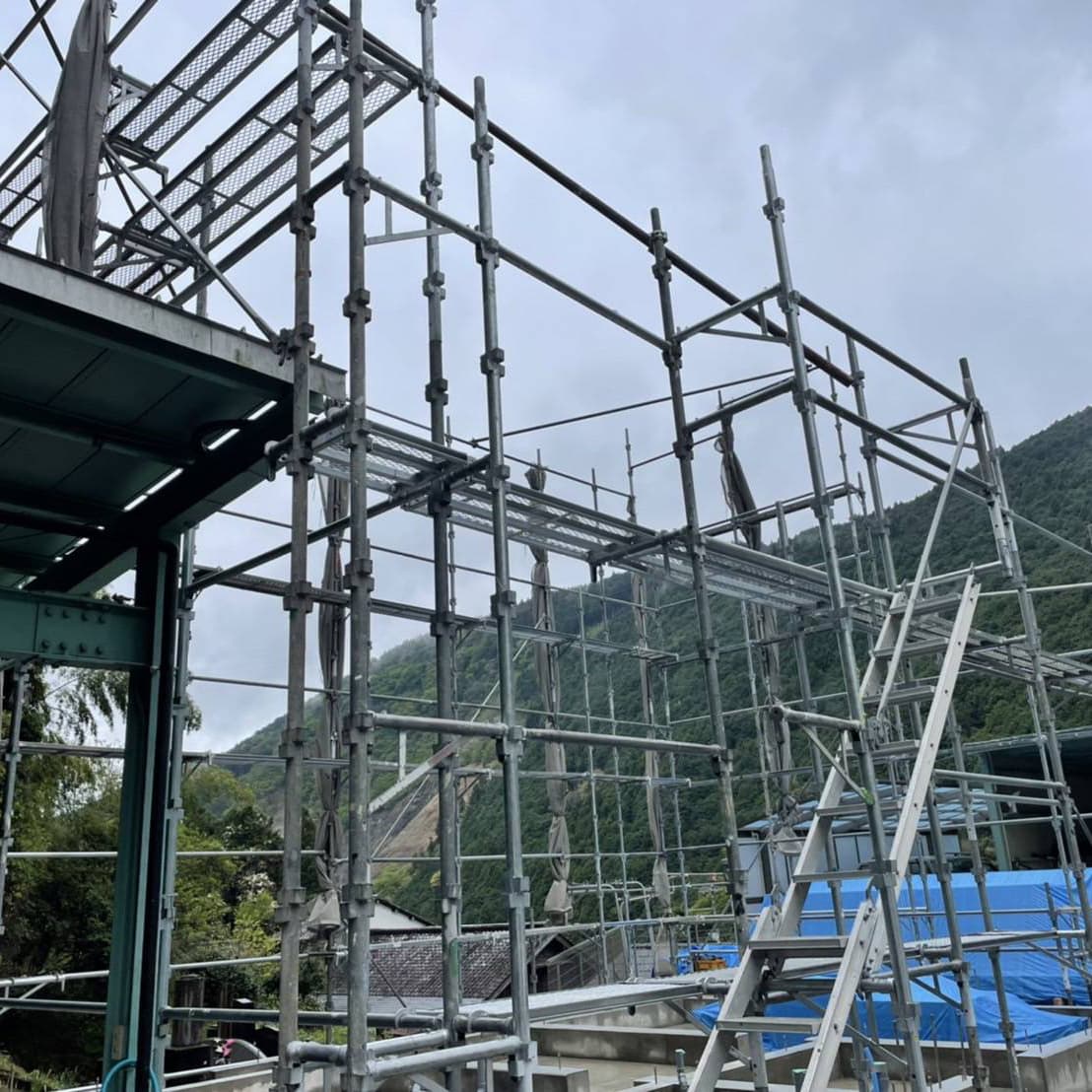 静岡市先行足場